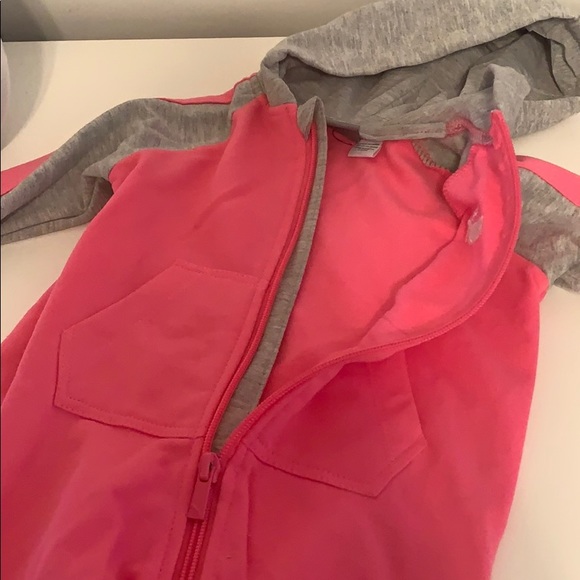 BNWOT puma zip up romper baby - Picture 3 of 4